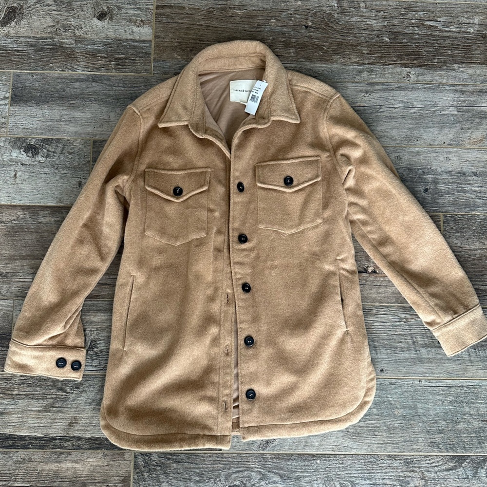 NWT Thread and Supply Fleece Shacket